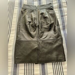 Hugo Boss leather pencil skirt, size:2